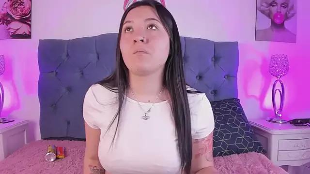 Anniie31_ from StripChat