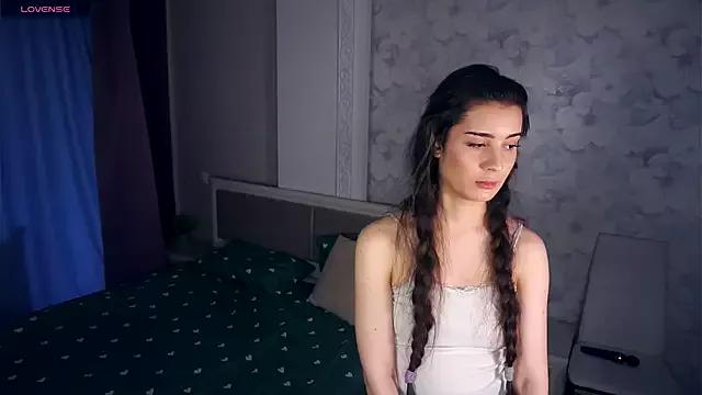 Explore our live girls sluts from our Custom and Multi clubs and checkout exclusive access to highly interactive content, such as shape, hair, titties, pussy type and many more.