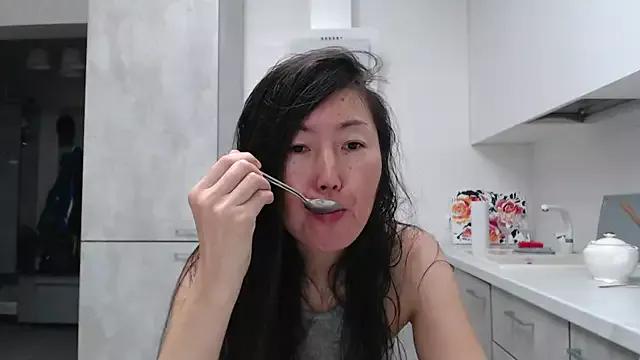 AnnJasmin from StripChat is Freechat