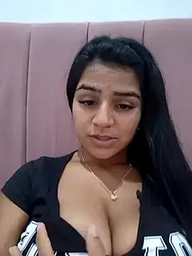 AnnRosse18 from StripChat