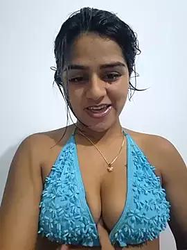 AnnRosse18 from StripChat is Freechat