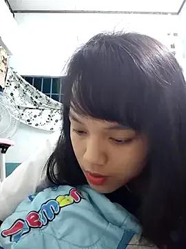 Anny-ly from StripChat is Freechat