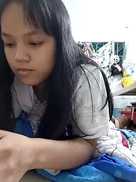 Anny-ly from StripChat is Freechat