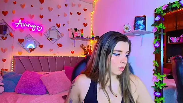 Anny_Hurtado from StripChat