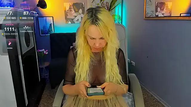 Anny_Jey_ from StripChat is Freechat