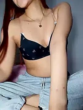 anny_sweet17 from StripChat