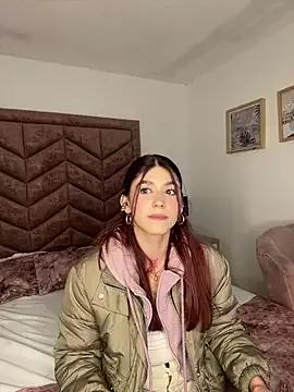 Explore our live girls sluts from our Custom and Multi clubs and checkout exclusive access to highly interactive content, such as shape, hair, titties, pussy type and many more.