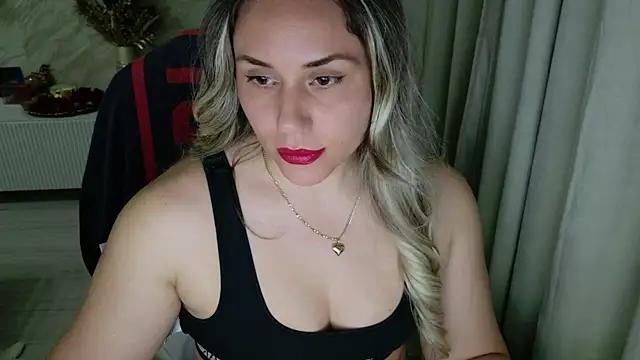 Annyfit4you from StripChat