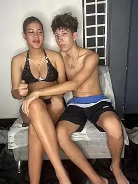AnnyFull_extreme from StripChat
