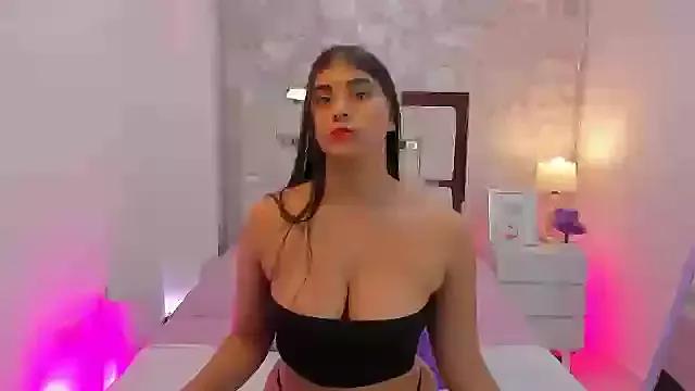 Annykel from StripChat