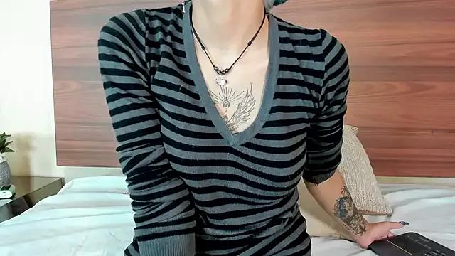Photos of AnnyKitty_ from StripChat is Freechat