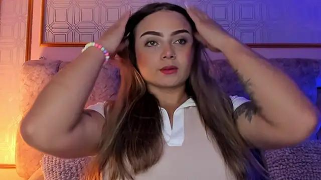 Explore our live girls sluts from our Custom and Multi clubs and checkout exclusive access to highly interactive content, such as shape, hair, titties, pussy type and many more.