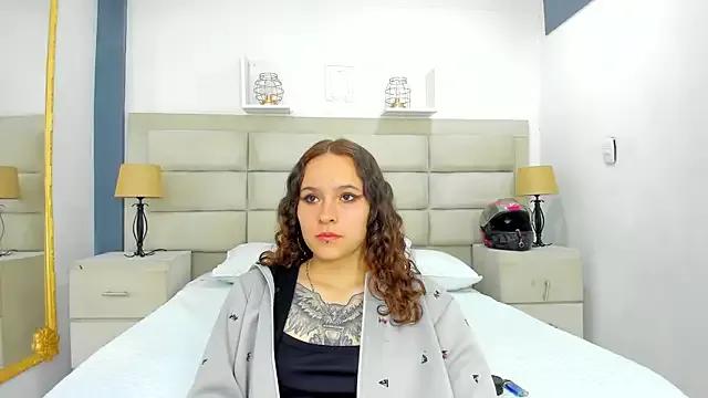 AnnyThompson_ from StripChat