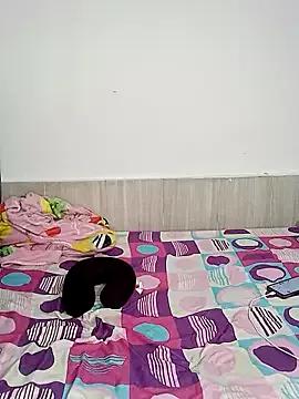 Antho_girls from StripChat is Freechat