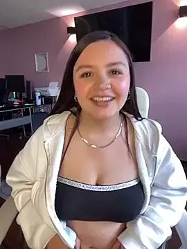 Antonela_Pink webcams show profile image 