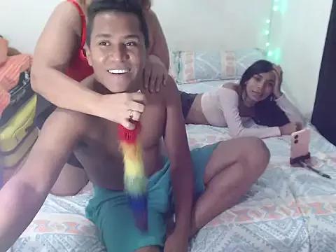 Antonella_y_tayrone webcams show profile image 