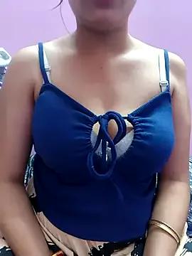 Aparna15 webcams show profile image 