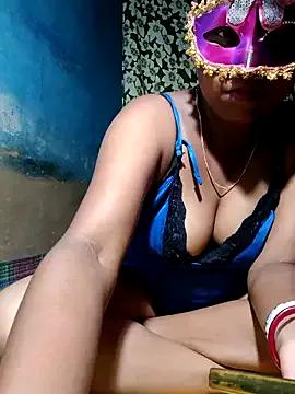 AparnaBoudi from StripChat