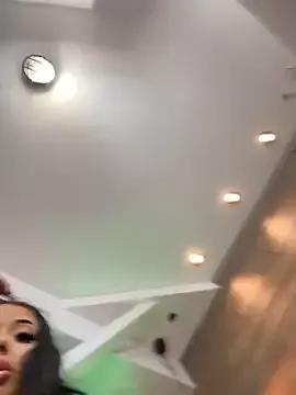 ArabellaPosh from StripChat is Freechat