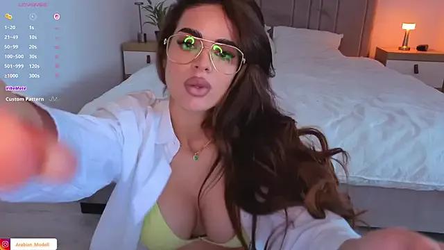 Arabian_Model from StripChat is Freechat