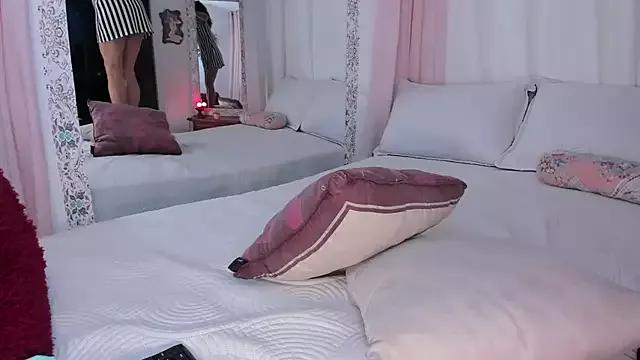 Arabiell from StripChat