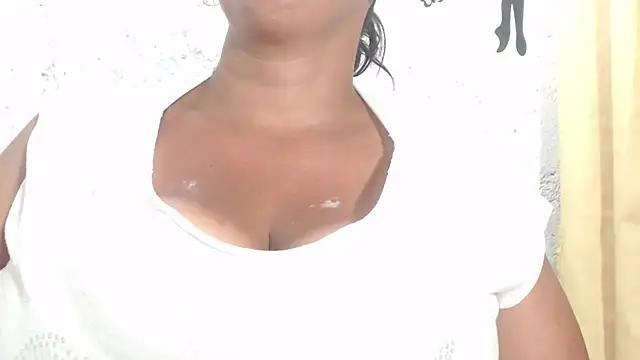 Aranzaboobs from StripChat