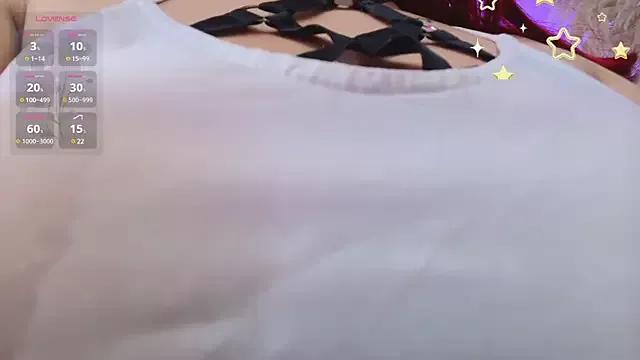 aria_li from StripChat