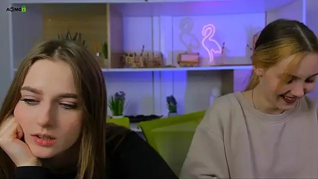 aria_moo from StripChat