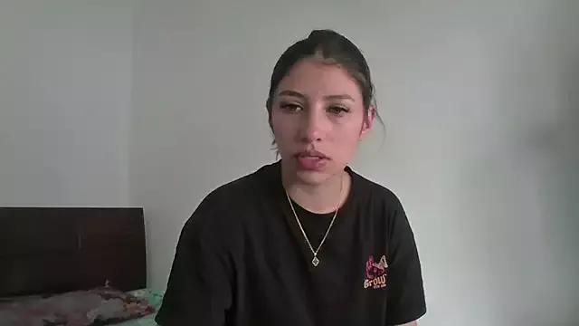 AriaBliss- from StripChat