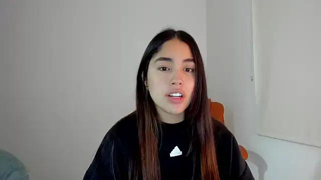 AriaMontgomery from StripChat
