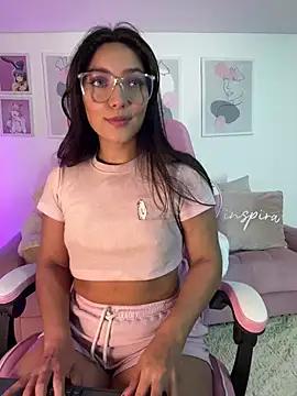 Explore our live girls sluts from our Custom and Multi clubs and checkout exclusive access to highly interactive content, such as shape, hair, titties, pussy type and many more.