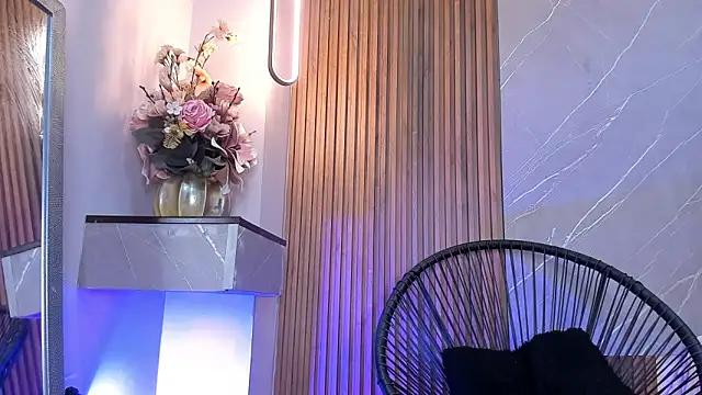 ariana_jhonson1 from StripChat
