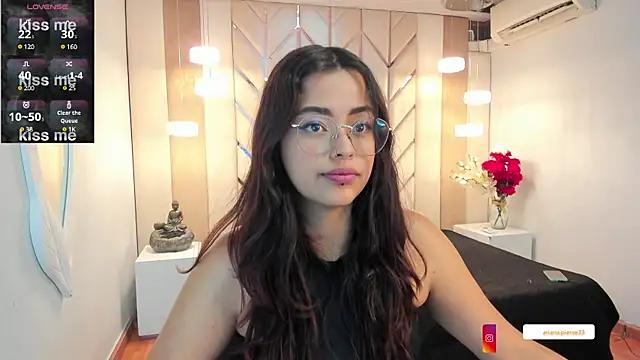 Explore our live girls sluts from our Custom and Multi clubs and checkout exclusive access to highly interactive content, such as shape, hair, titties, pussy type and many more.