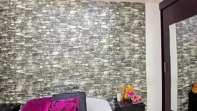 ArianaBlackk from StripChat