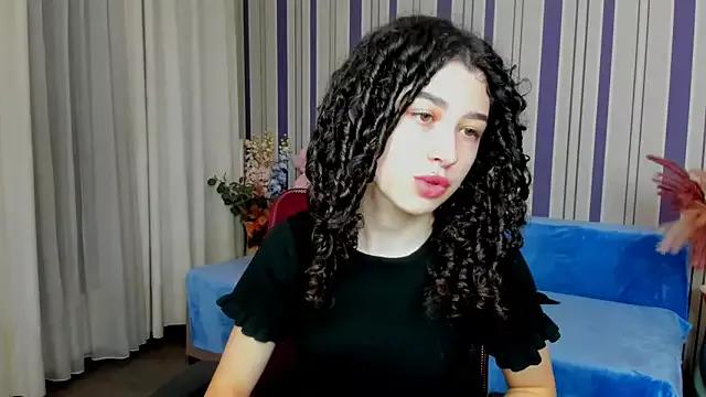 ArianaFoxi from StripChat