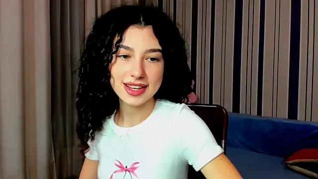ArianaFoxi from StripChat