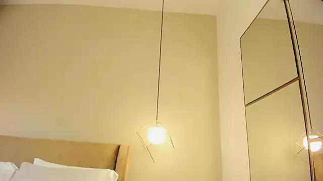 ArianaSilva_ from StripChat is Freechat