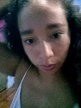Arianna3-25 from StripChat is Freechat