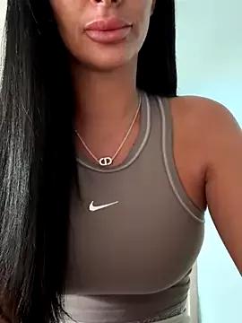 Explore our live girls sluts from our Custom and Multi clubs and checkout exclusive access to highly interactive content, such as shape, hair, titties, pussy type and many more.