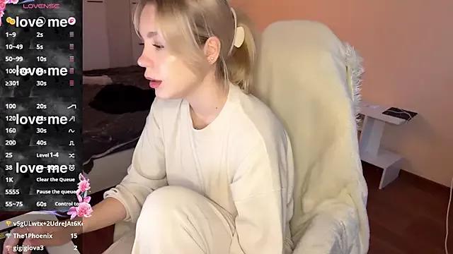 ariashaa from StripChat