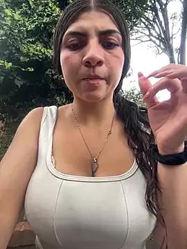 Ariel_72 webcams show profile image 