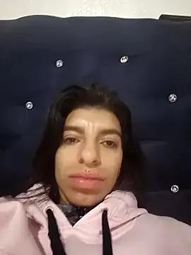 Ariell_Kieran from StripChat is Freechat