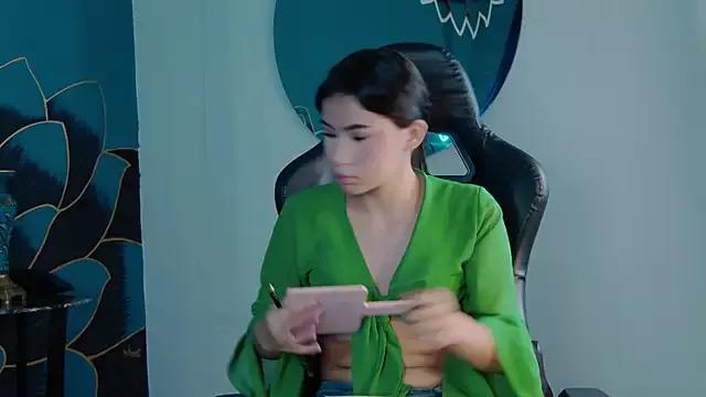Arii_moon from StripChat is Freechat