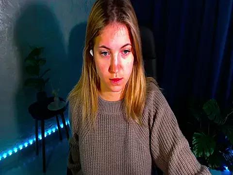 Explore our live girls sluts from our Custom and Multi clubs and checkout exclusive access to highly interactive content, such as shape, hair, titties, pussy type and many more.