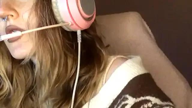 ArlettePicard from StripChat is Freechat