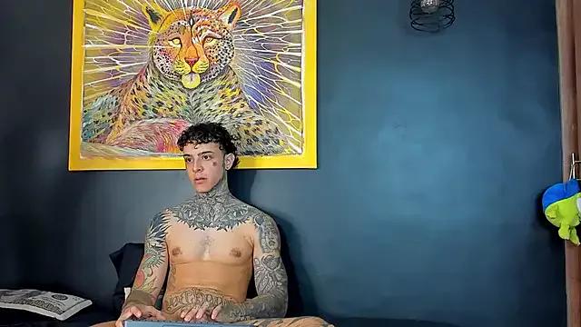Aron_ford from StripChat is Freechat