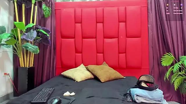 artemisarusso from StripChat is Freechat