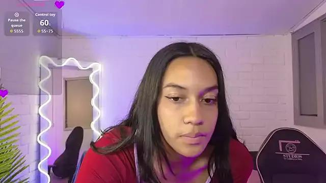 artemiss_tay from StripChat is Freechat