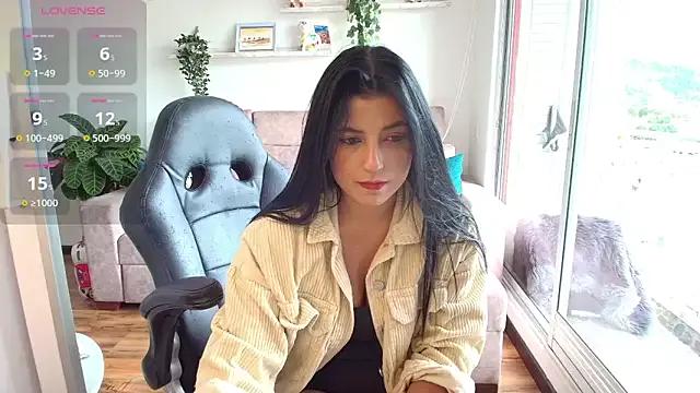 Arya_33 from StripChat