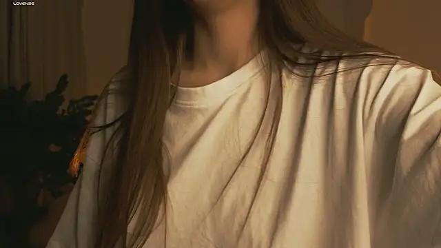 aryamirelle from StripChat
